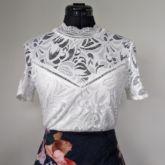 VILA Tops - Lace White Blouse Size M